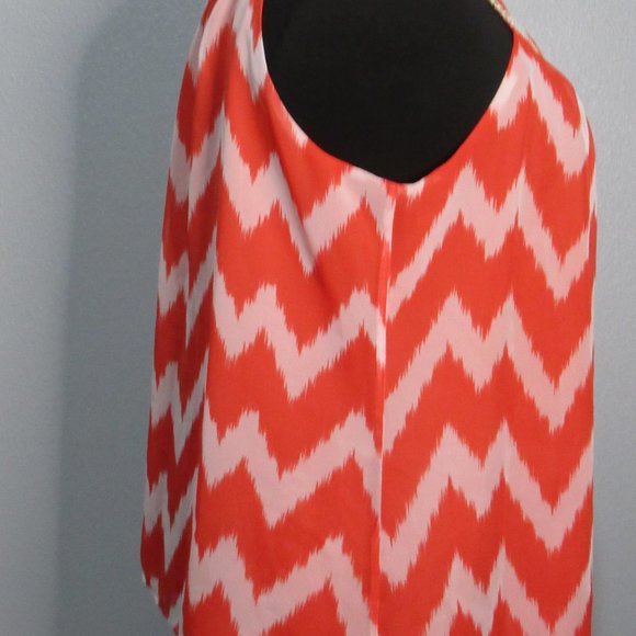 Chevron Patterned Blouse - Picture 10 of 11